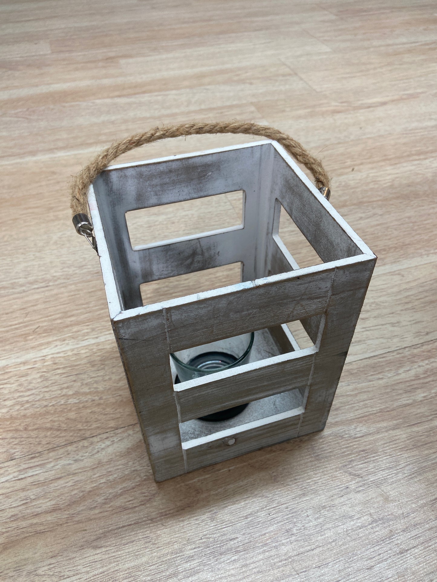 WOODEN CANDLE HOLDER