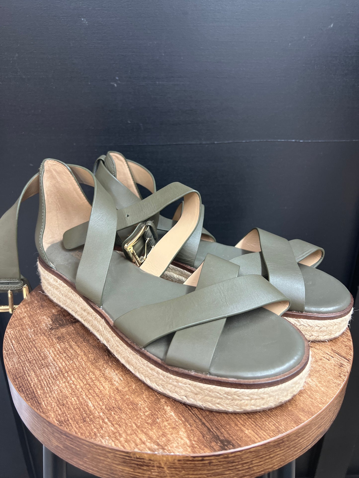 MICHAEL KORS ESPADRILLE SANDALS SIZE 9.5