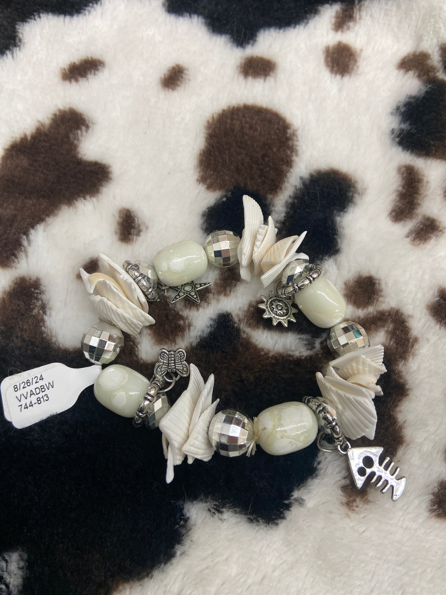 SHELL BRACELET