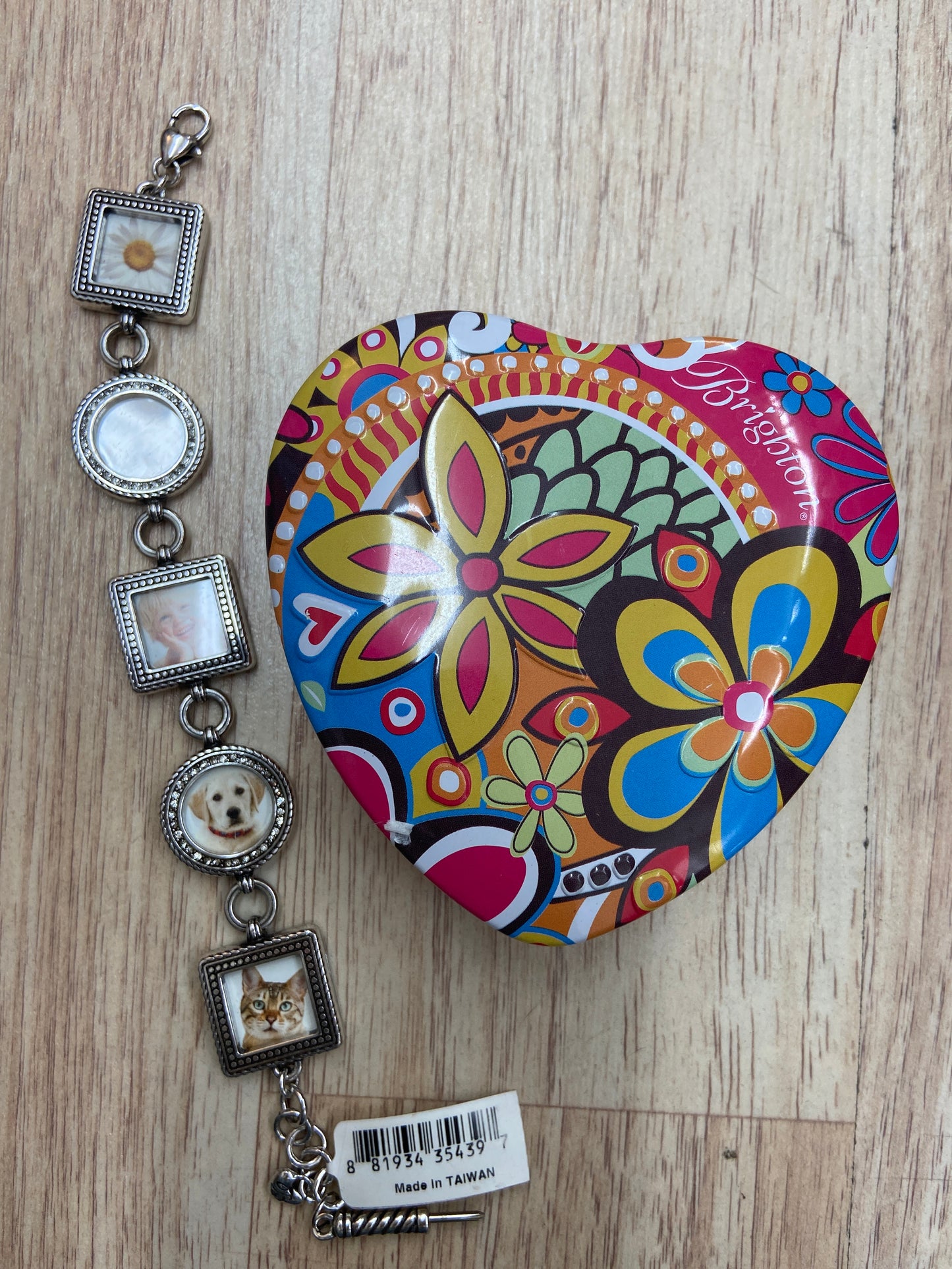 BRIGHTON MOMENTO 5 PHOTO FRAME CHARM BRACELET WITH SCREWDRIVER