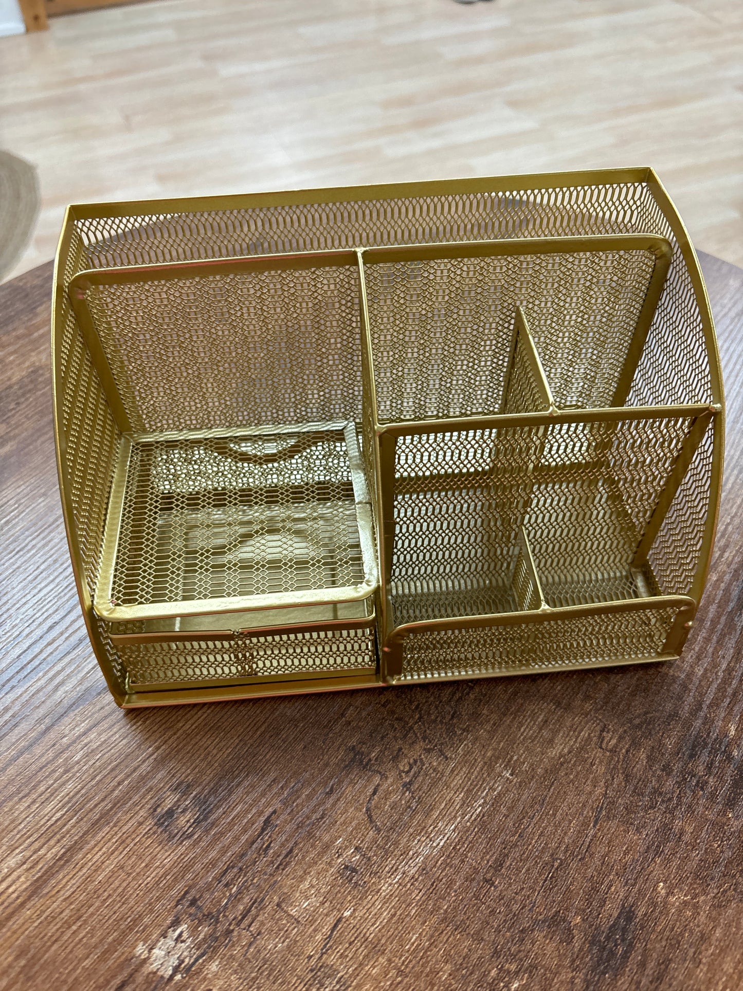 GOLD OFFICE ORGANIZER