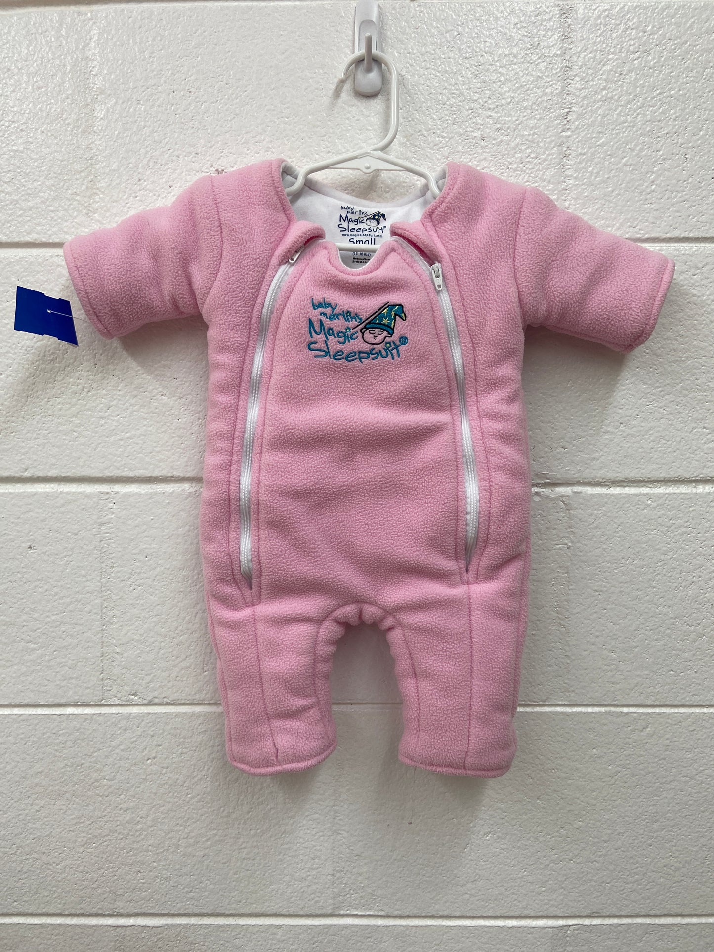 GIRLS MAGIC SLEEPSUIT PINK SMALL 3/6M