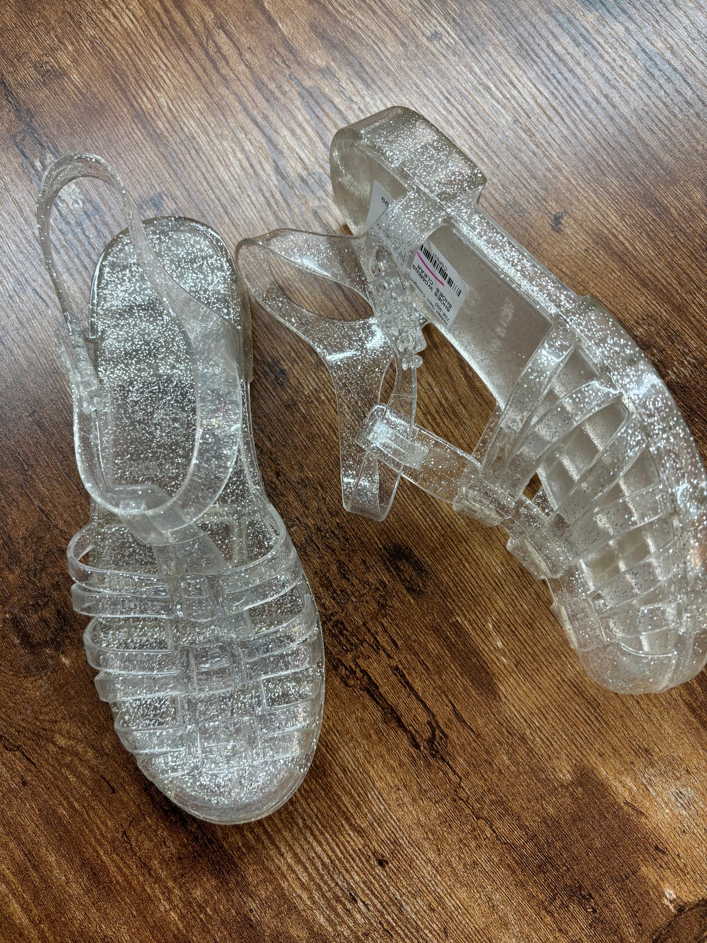 WOMENS SIZE 7.5 JELLY SHOES