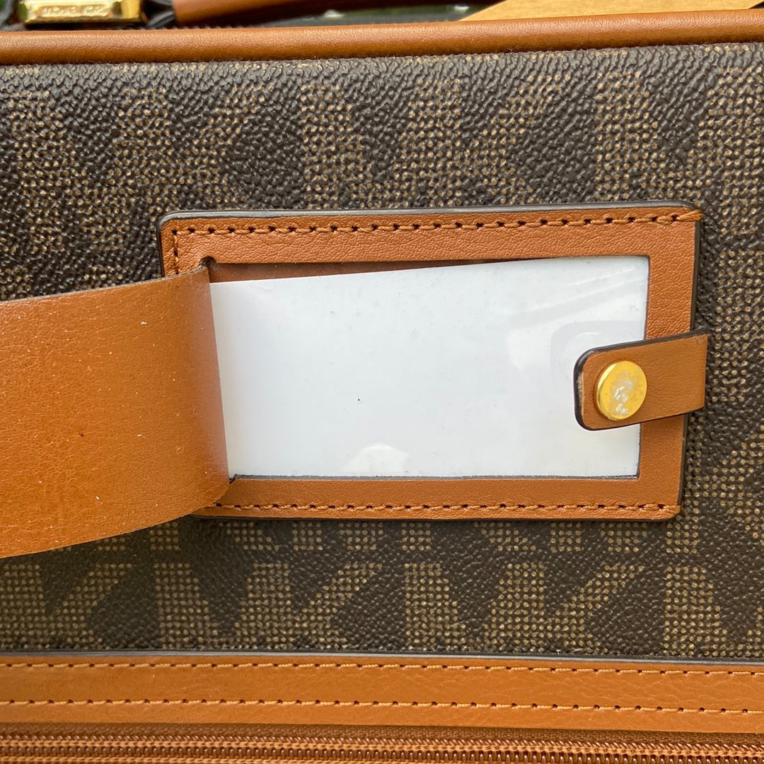 MICHAEL KORS MK TRAVEL TROLLY SUITCASE