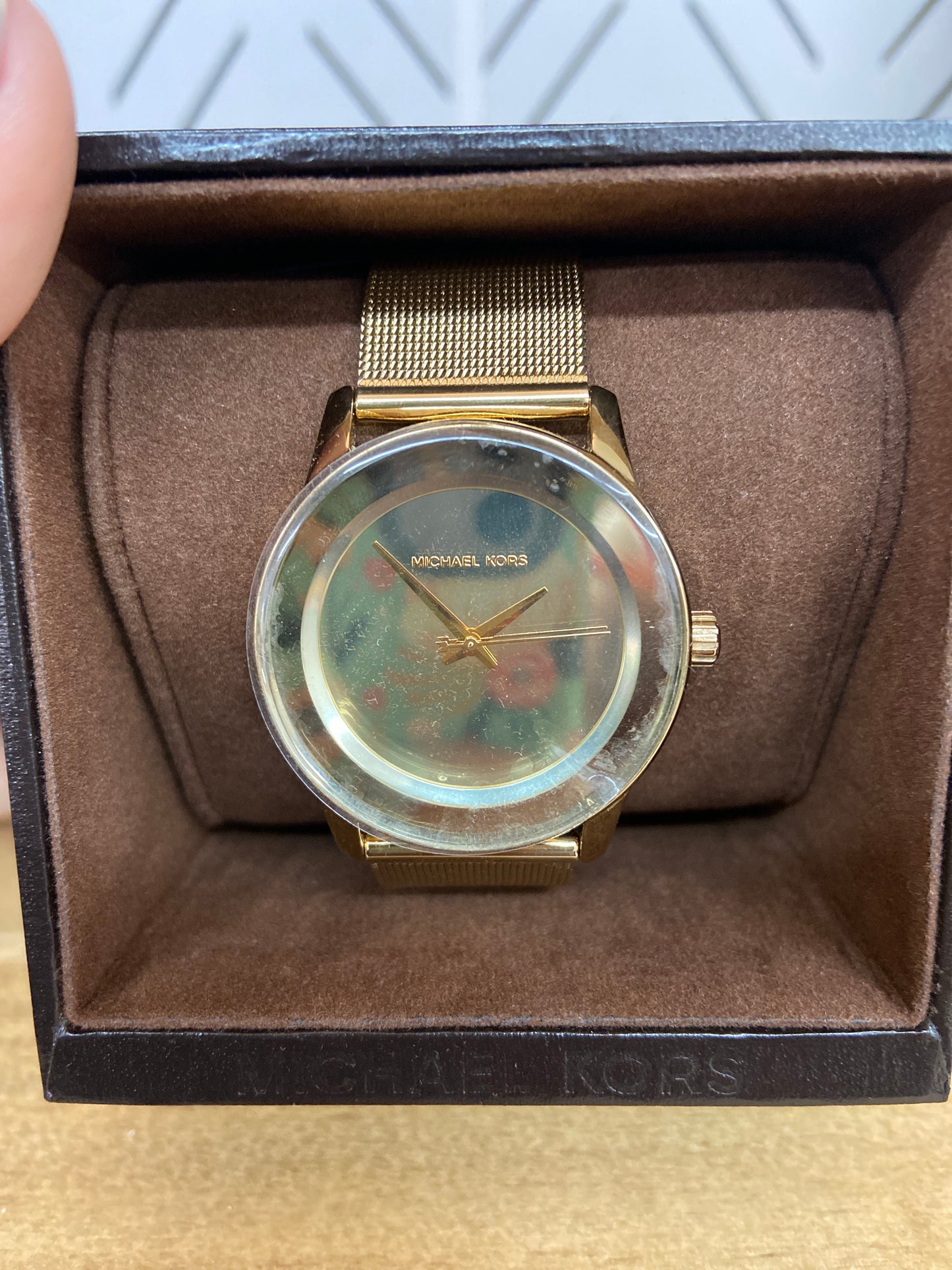 MICHAEL KORS KINLEY GOLD TONE WATCH NEW IN BOX