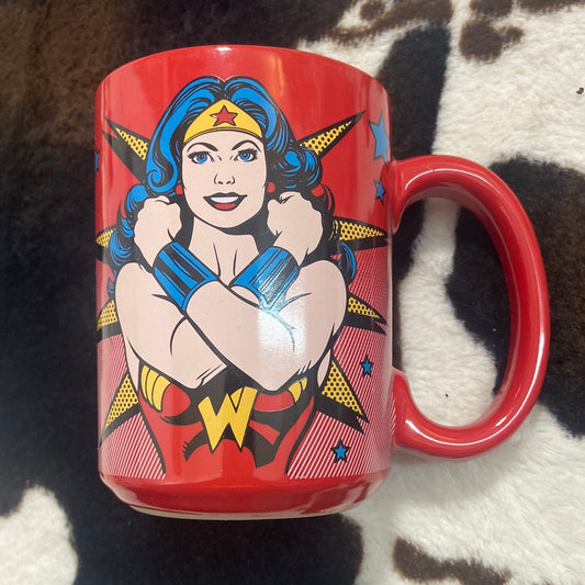 WONDER WOMAN COFFEE MUG