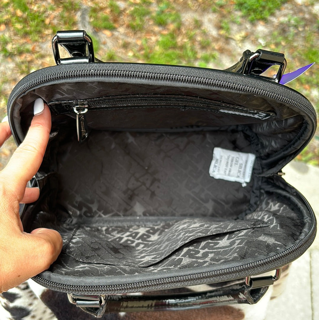 DISNEY LOUNGEFLY STAR WARS DARTH VADER DOME HANDBAG (LIMITED EDITION)