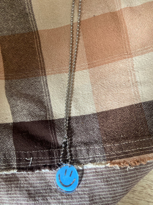 BLUE SMILEY FACE NECKLEACE