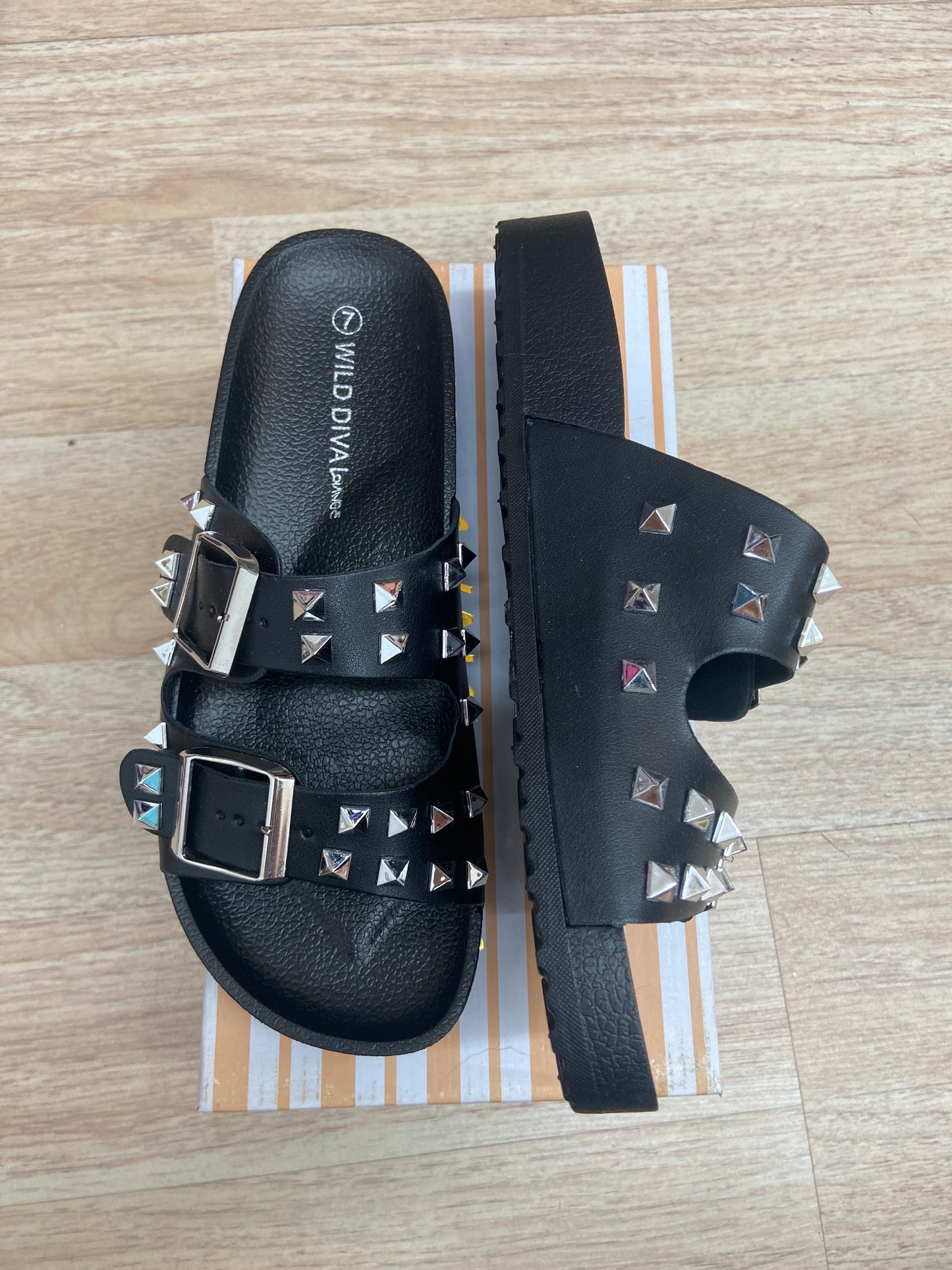 WILD DIVA SLIP ON STUDDED SANDALS NEW IN BOX SIZE 7