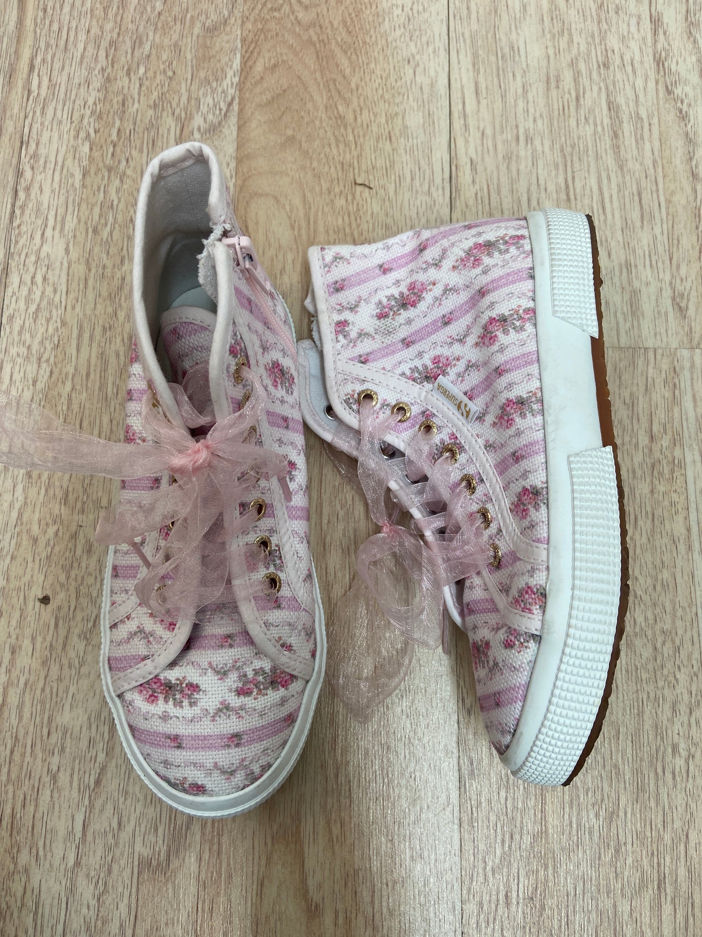 GIRLS SUPERGA KIDS FLORAL HIGH TOP SNEAKER SIZE 1