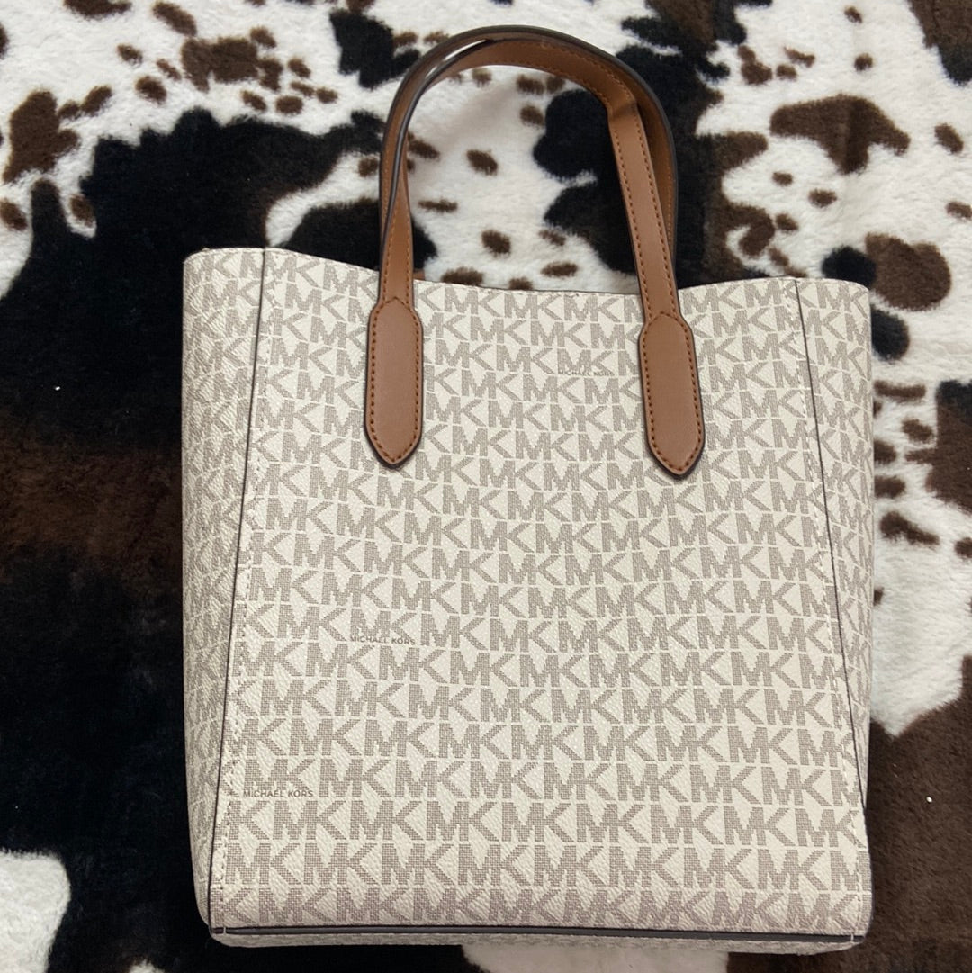 MICHAEL KORS NEW SINCLAIR SMALL HANDBAG