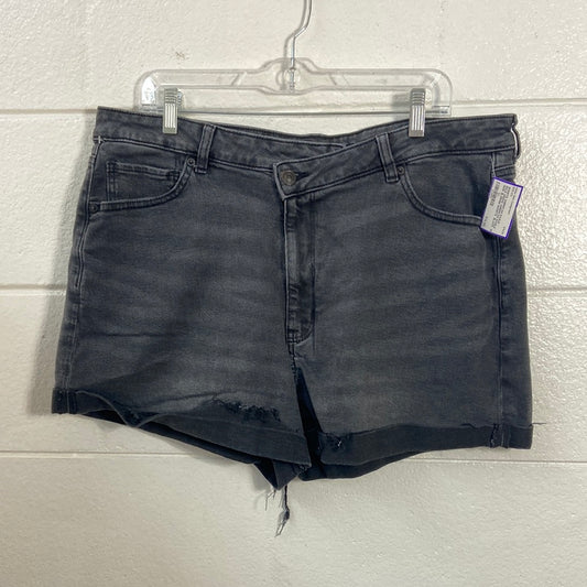 AMERICAN EAGLE SIZE 18 DENIM SHORTS