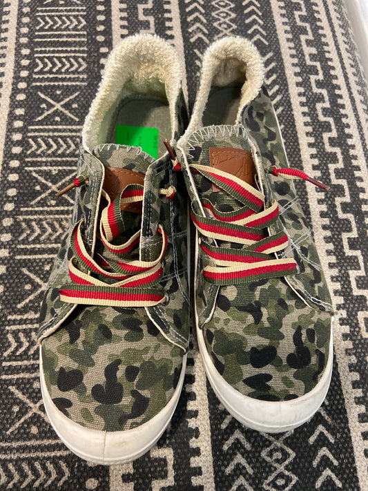 VINTAGE HAVANA/ WOMEN 7.5 SHOES