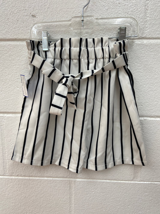 GIRLS SHORTS 8