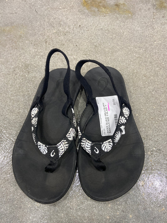 GRILS OLUKAI SANDALS SIZE 11