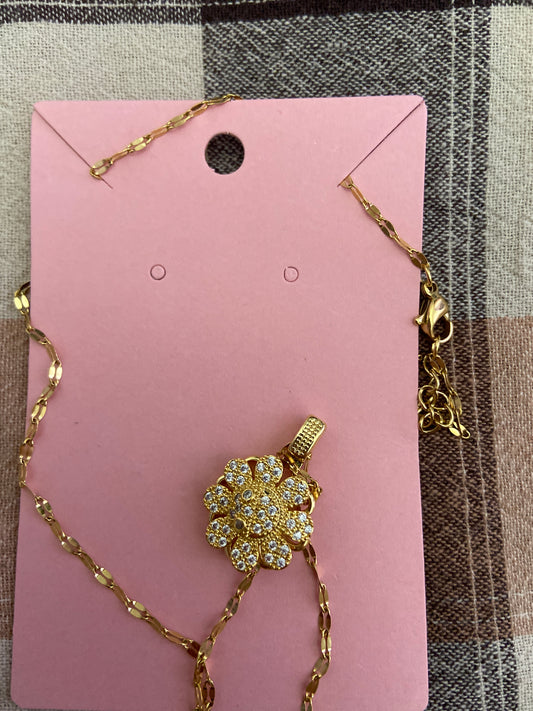 SPING FLOWER NECKLEACE