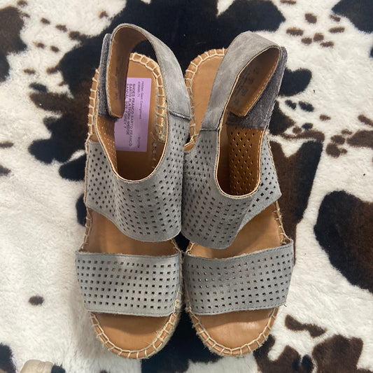 FRANCO SARTO PLATFORM WEDGE SANDAL SIZE 7