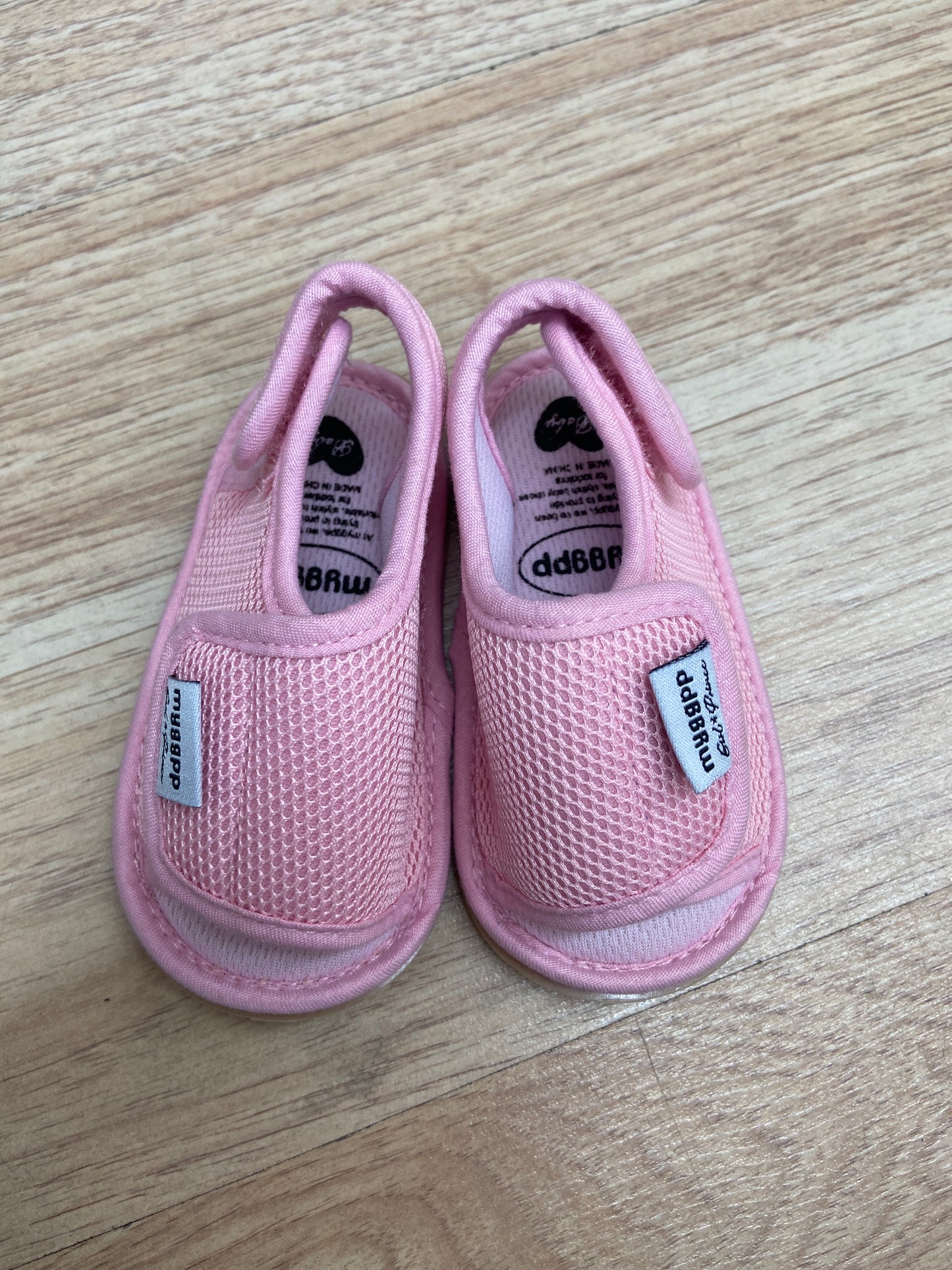 GIRLS SIZE 3 MYGGPP VELCRO SANDALS