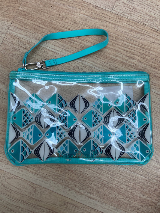 VERA BRADLEY WRISTLET HANDBAG