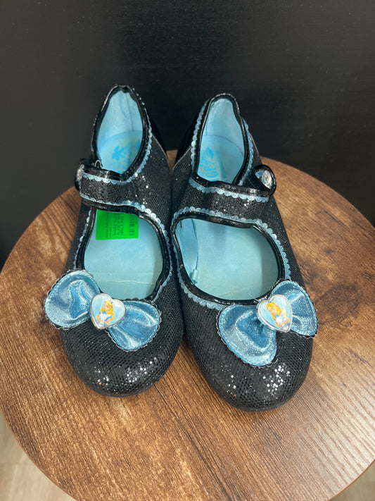 ALICE IN WONDERLAND HIGH HEELS SIZE 2/3