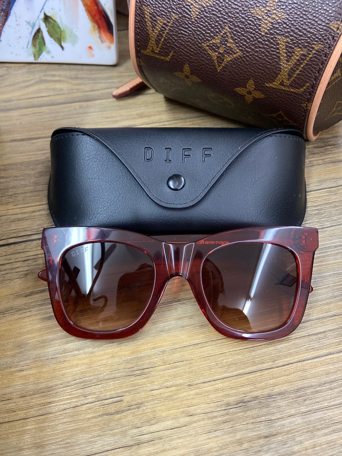 DIFF KAIA GARDIENT CAT EYE SUNGLASSES