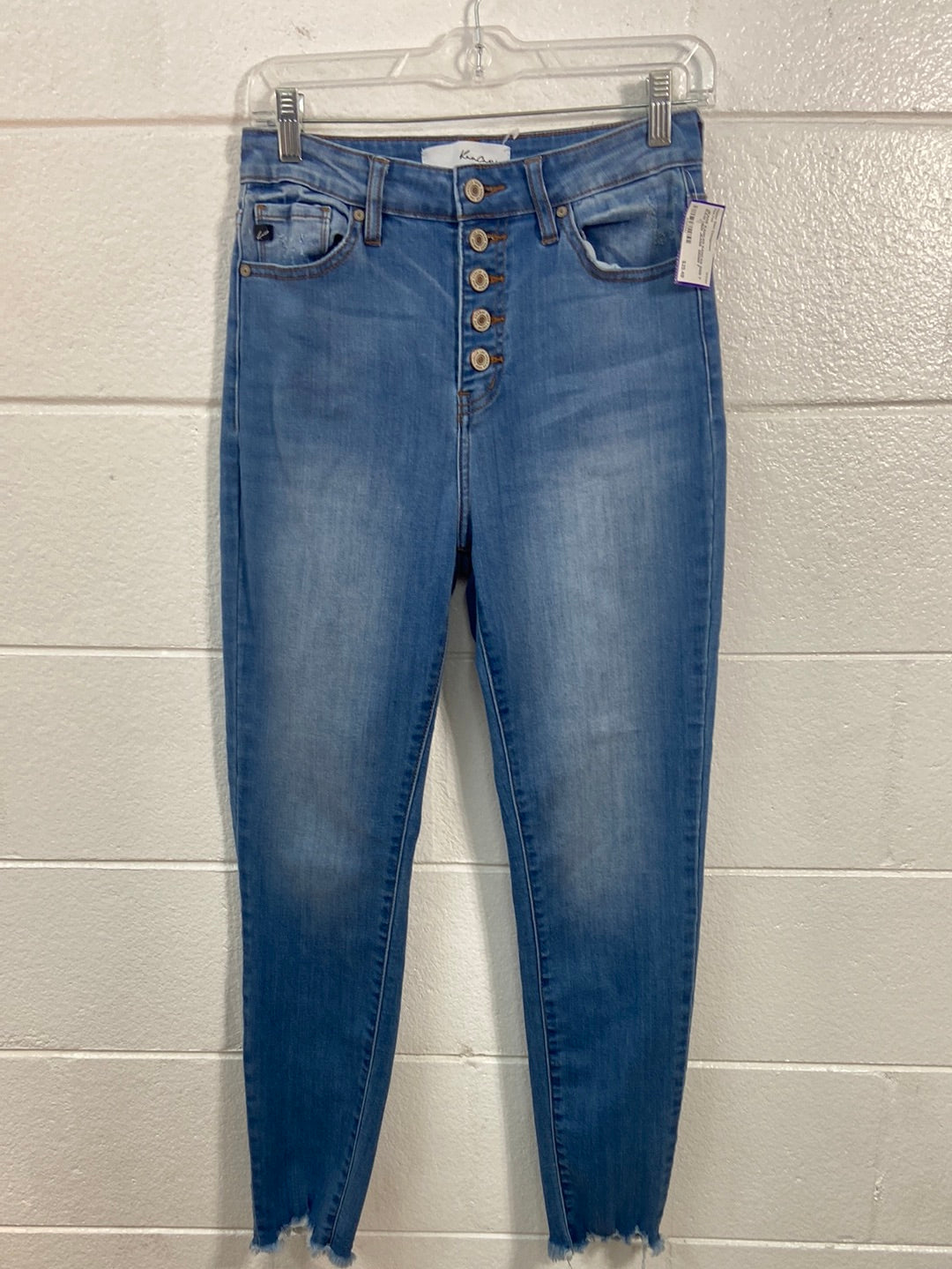 KANCAN SIZE 7 RAW HEM JEANS