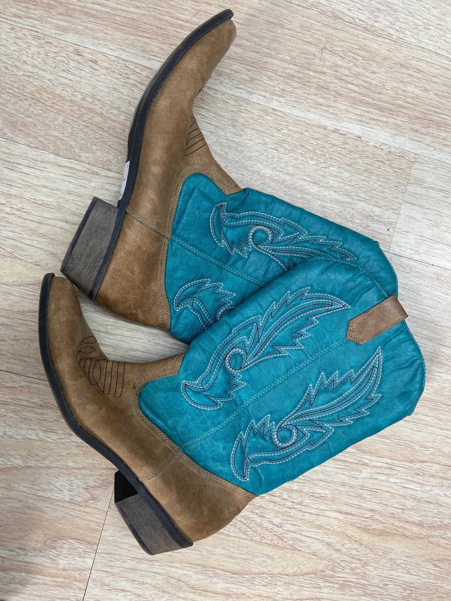 WOMENS COCONUT BOOTS BLUE 7.5