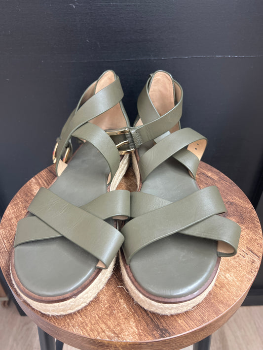 MICHAEL KORS ESPADRILLE SANDALS SIZE 9.5