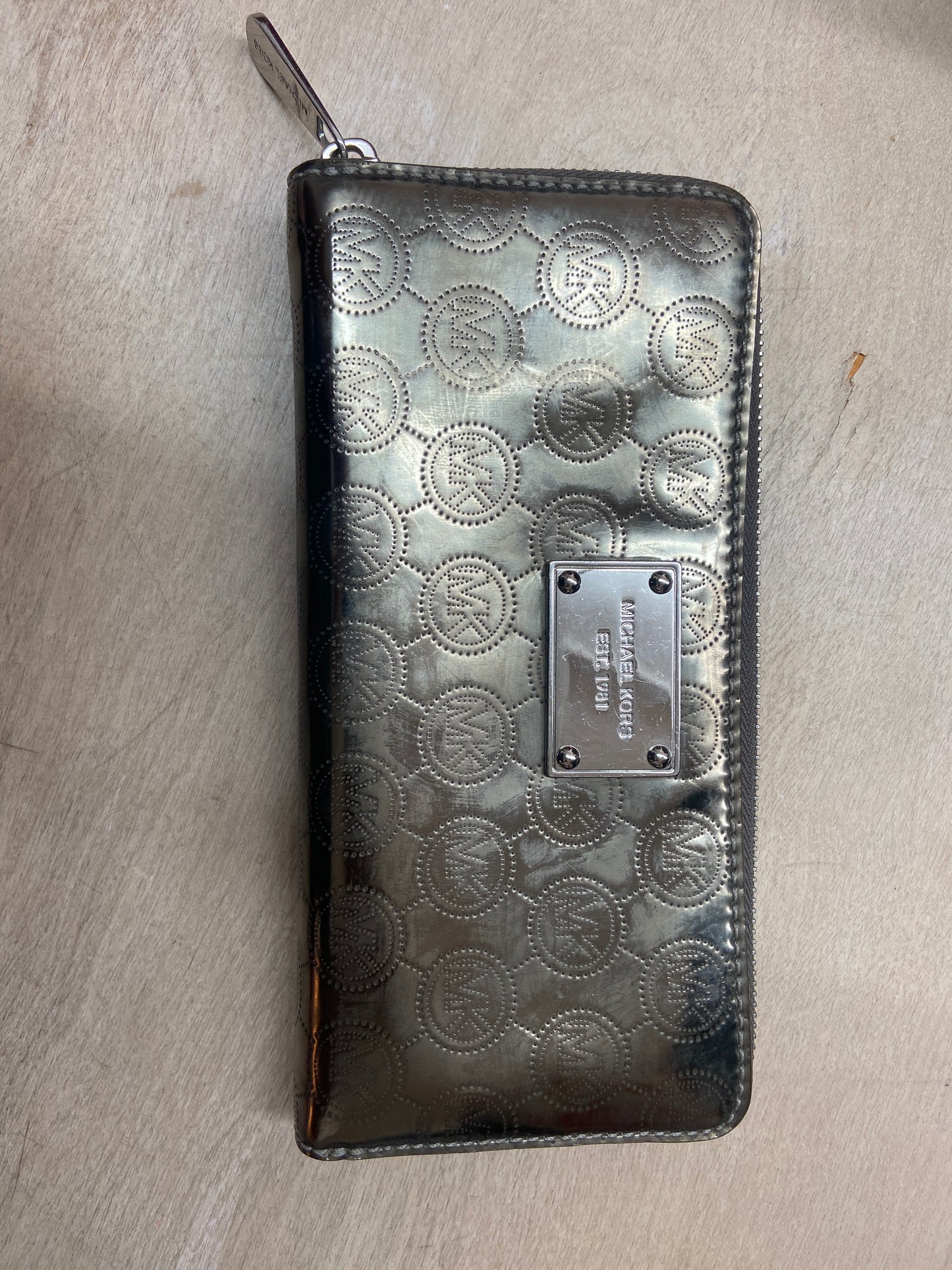 MICHAEL KORS METALLIC WALLET