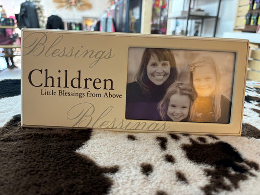BLESSING CHILDREN PICTURE FRAME